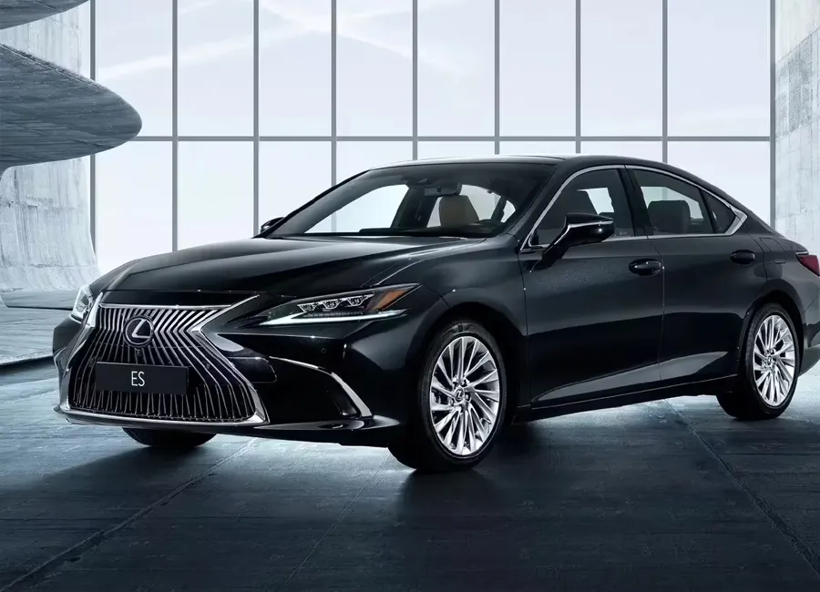 Lexus ES300h Exterior Free